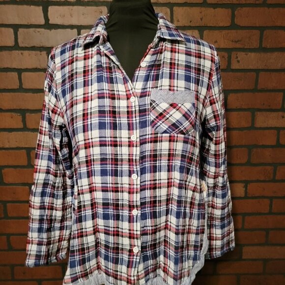 Shana Mixed Material Plaid Floral button front top.  Size Large.  20" - Picture 1 of 7